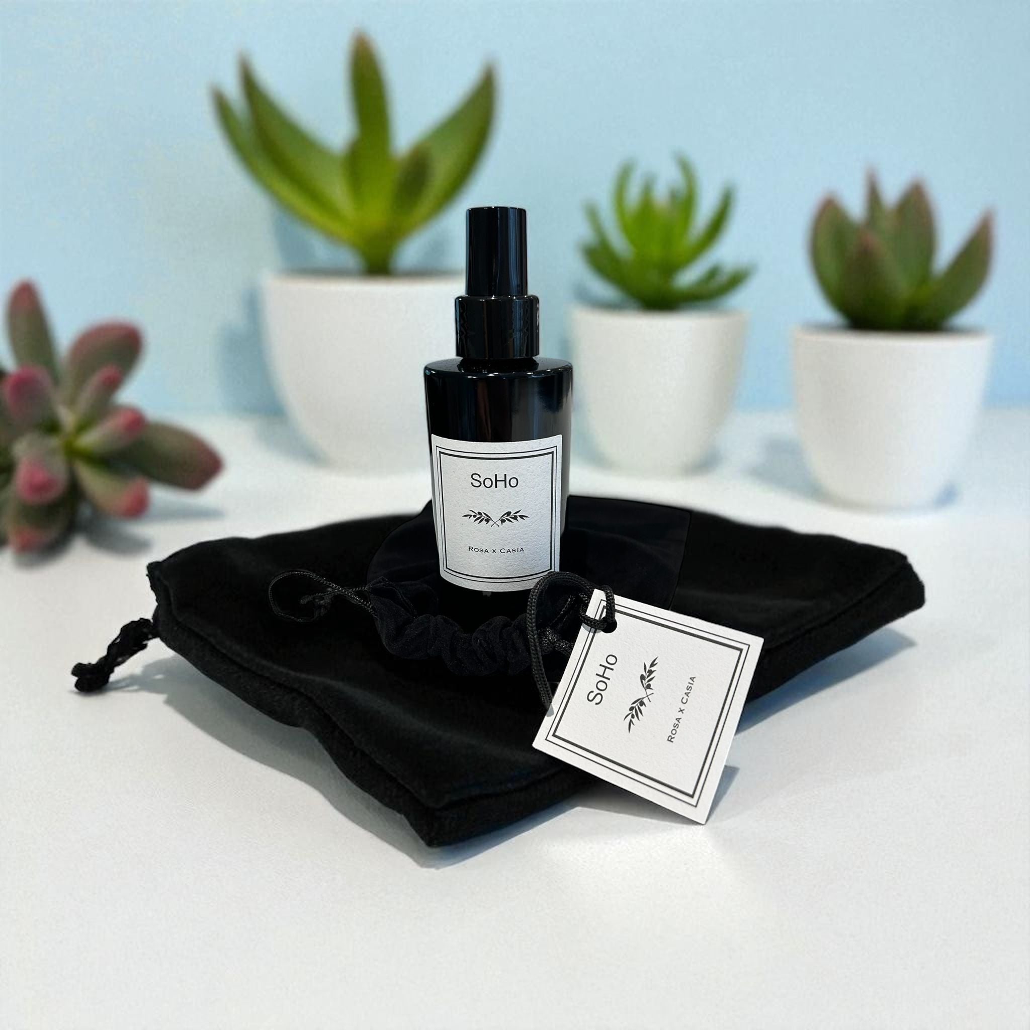 Rosa x Casia Room Spray - Elegance composed in quiet layers - 100ml